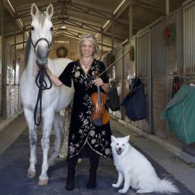 Elana and horse